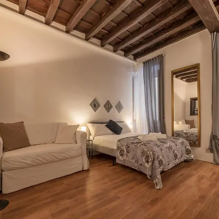 Apartment Fori Imperiali Elegant Rome